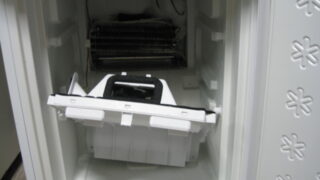 dorublog | 冷蔵庫が冷えなくなった ファンに氷が挟まっていたときの対処法 修理 故障Haier